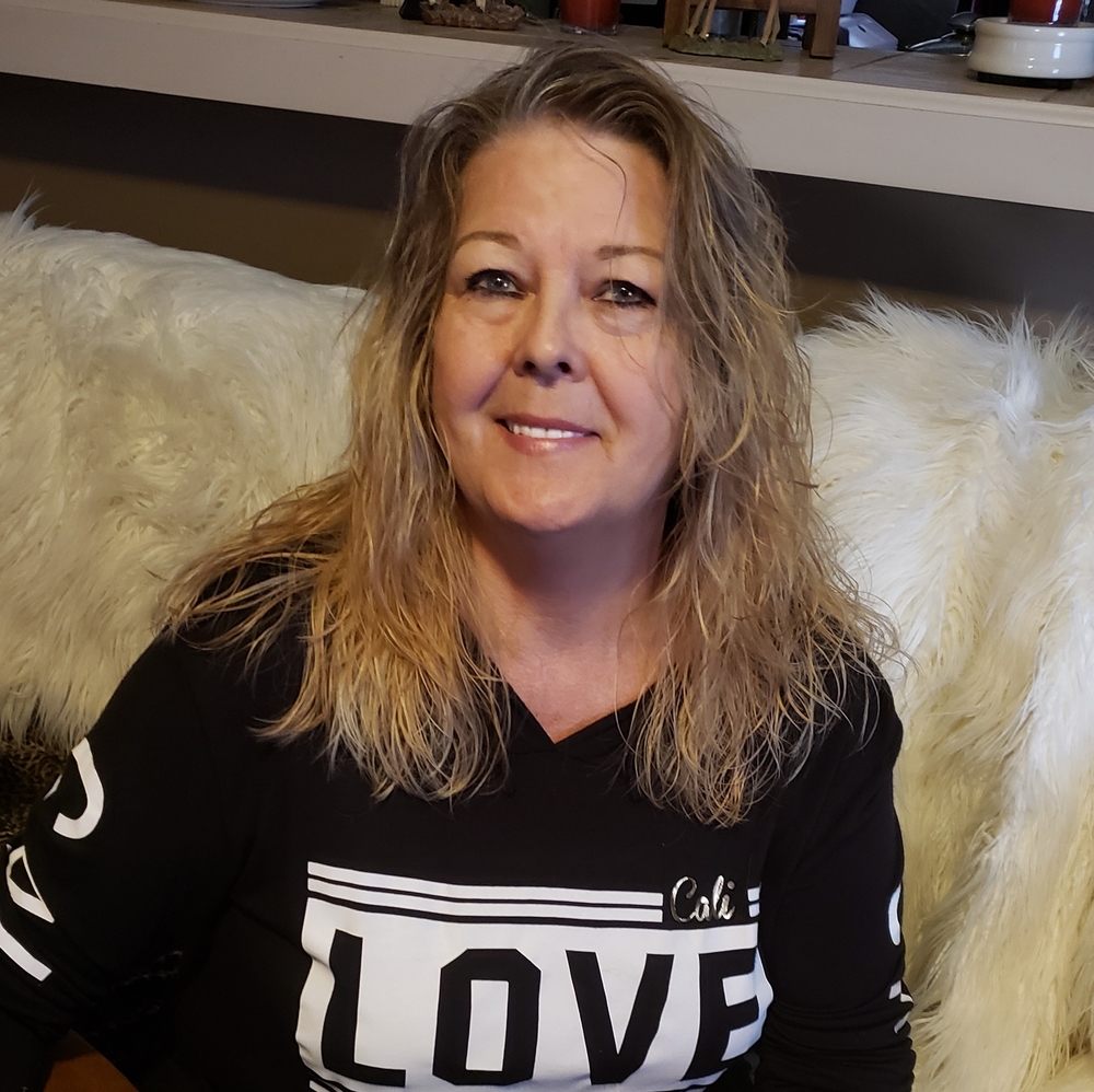 Meet your Posher, Pamela